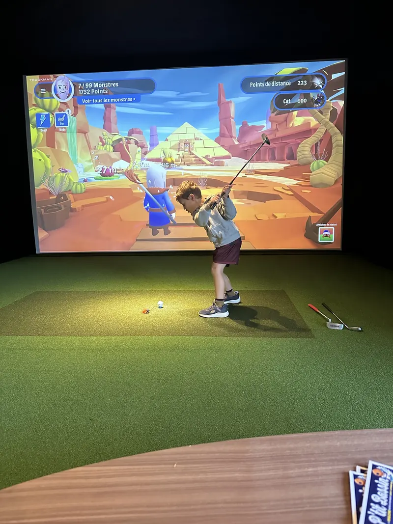 Privatisation du golf indoor pour un événement d'entreprise
